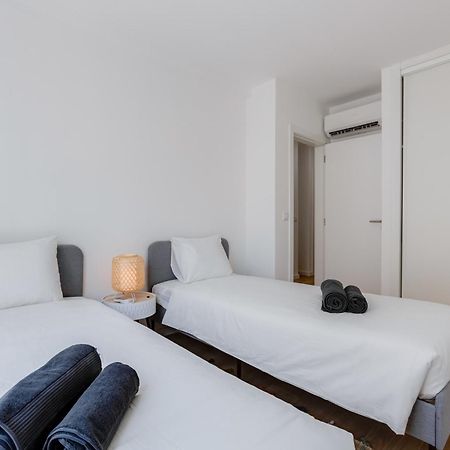 T2 Rosa Dos Ventos, A/C & Terrace - Casas & Papeis Apartment Armação de Pêra Екстериор снимка