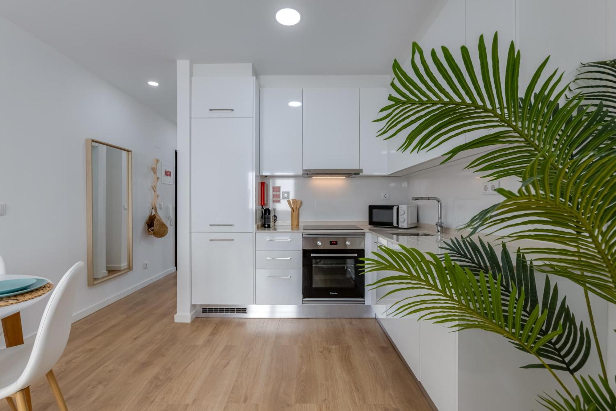 T2 Rosa Dos Ventos, A/C & Terrace - Casas & Papeis Apartment Armação de Pêra Екстериор снимка